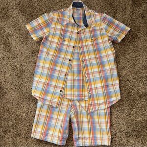 Children’s place  multi colored all over plaid , size 8, two piece short set
